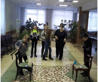 «Играем и поём весело живём»