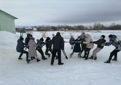 Спортивные состязания «Снежные баталии».